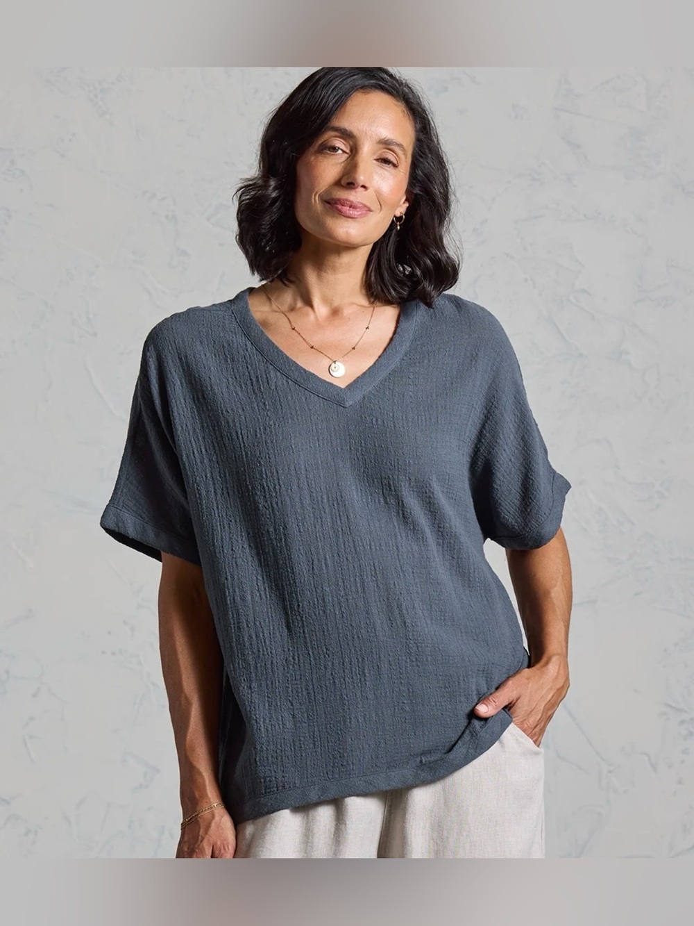 NWT Nomad Montego Charcoal Cotton V-Neck Short Sleeve Top Size M/L